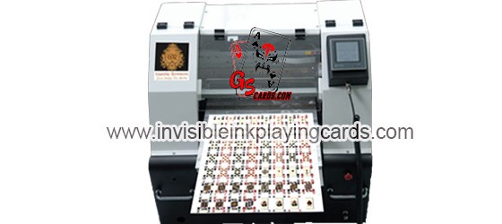 Marcado tarjetas con tinta invisible por impresora